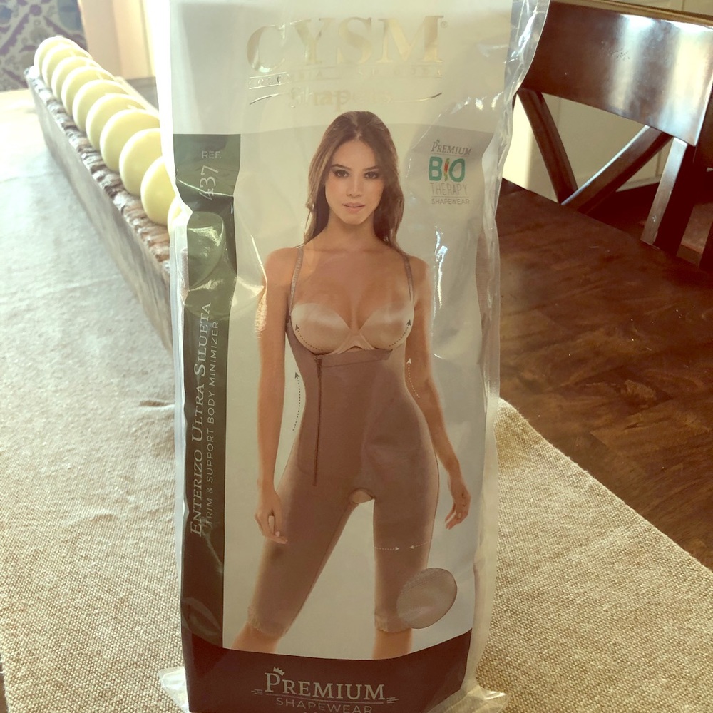 Shapewear, compression garment